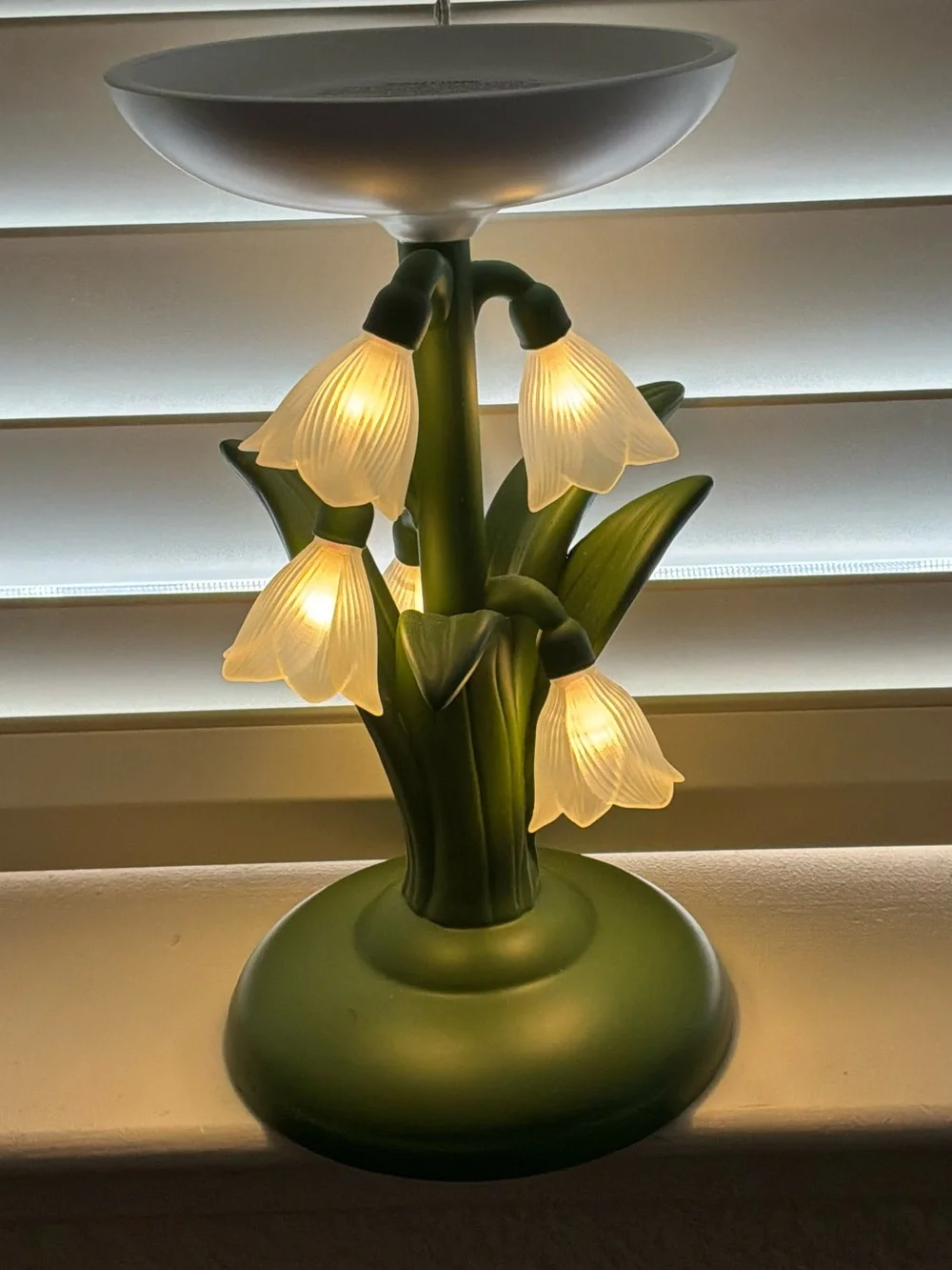 Bath and Body Works Snow Drop Dream Candle Holder
